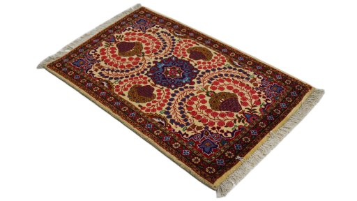 Close-up detail of 1950s Sarough rug from Iran / Persia showing Wool weave