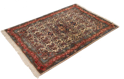Close-up detail of 1930s Sarough rug from Iran / Persia showing Wool weave