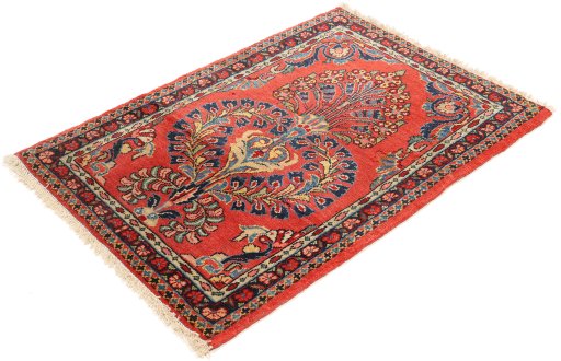 Close-up detail of 1920s Sarough rug from Iran / Persia showing Wool weave