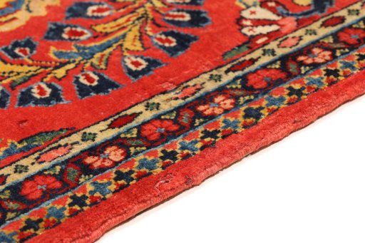 Close-up detail of 1920s Sarough rug from Iran / Persia showing Wool weave