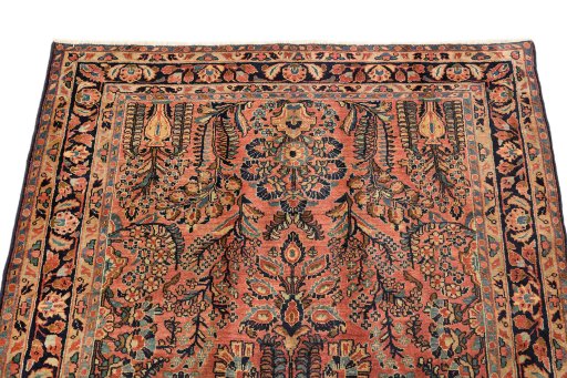 Surface texture of 1930s Sarough rug with natural Wool and intricate pattern