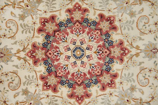 Central medallion detail of New Sarough rug from Iran / Persia