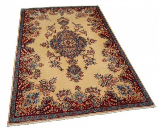 Corner detail of 1950s Sarough rug showing border pattern and Cork pile