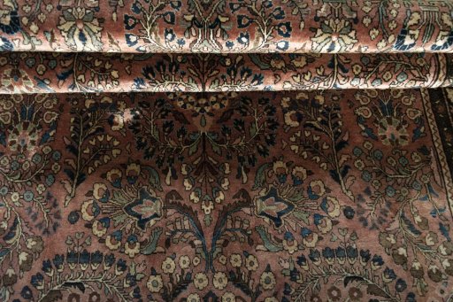 Close-up detail of 1930s Sarough rug from Iran / Persia showing Wool weave