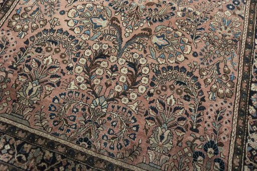 Close-up detail of 1930s Sarough rug from Iran / Persia showing Wool weave