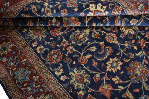 Close-up detail of 1970s Sarough rug from Iran / Persia showing Wool weave