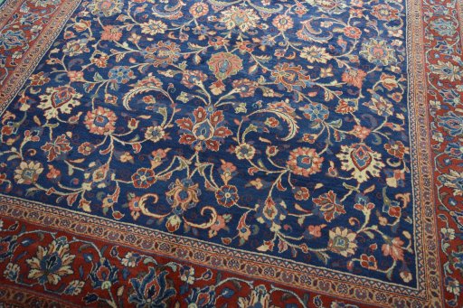 Close-up detail of 1970s Sarough rug from Iran / Persia showing Wool weave