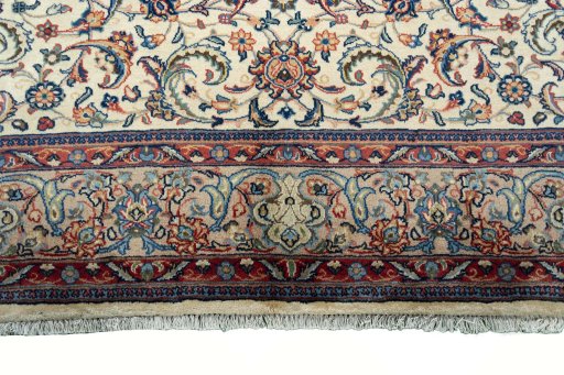 Full view of 2000s Sarough rug from Iran / Persia, 314 × 212 cm in Beige tones