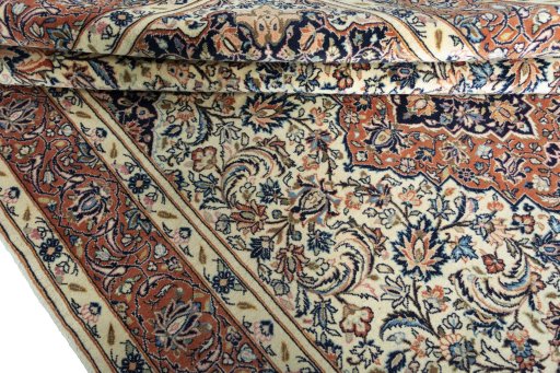 Close-up detail of New Sarough rug from Iran / Persia showing Wool weave