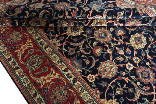 Close-up detail of New Sarough rug from Iran / Persia showing Wool weave