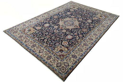Corner detail of 2000s Sarough rug showing border pattern and Wool pile