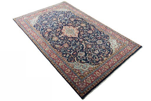 Close-up detail of 2000s Sarough rug from Iran / Persia showing Wool weave