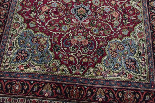 Close-up detail of 1970s Sarough rug from Iran / Persia showing Wool weave