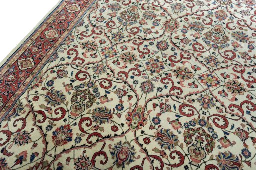 Backside of handmade 1970s Sarough rug showing knot structure and weave density