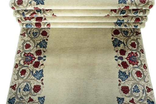 Full view of 1970s Sarough rug from Iran / Persia, 610 × 107 cm in Beige tones