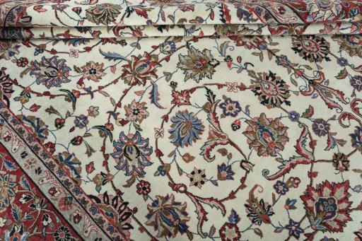 Close-up detail of 2000s Sarough rug from Iran / Persia showing Wool weave