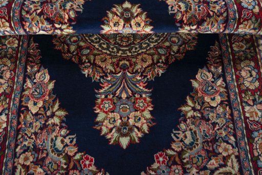 Close-up detail of 2000s Sarough rug from Iran / Persia showing Wool weave