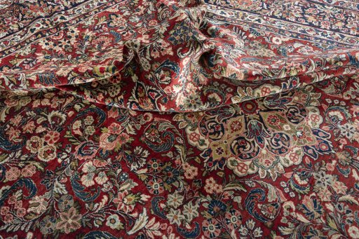 Surface texture of 1950s Sarough rug with natural Wool and intricate pattern