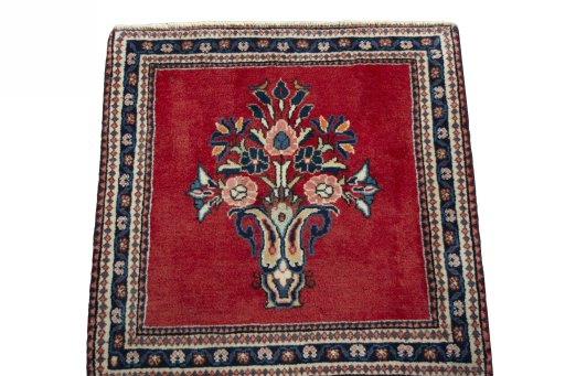 Surface texture of 2000s Sarough rug with natural Wool and intricate pattern