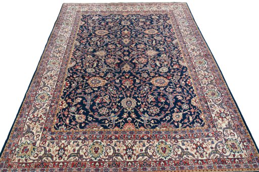 Surface texture of 1970s Sarough rug with natural Wool and intricate pattern