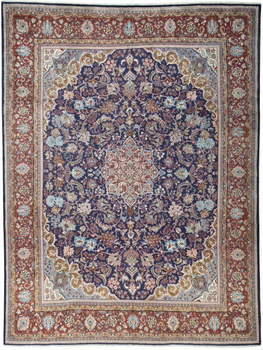 Full view of 1970s Sarough rug from Iran / Persia, 431 × 327 cm in Blue tones