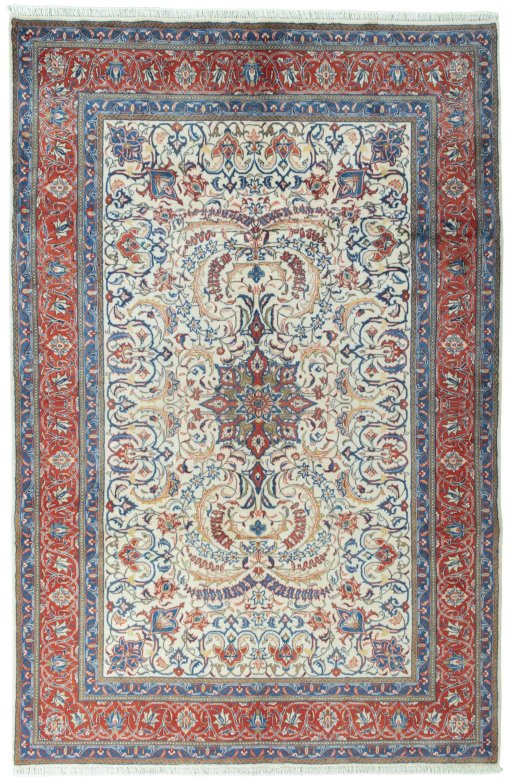 Full view of New Sarough rug from Iran / Persia, 311 × 204 cm in Beige tones
