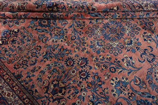 Close-up detail of 1930s Sarough rug from Iran / Persia showing Cork weave