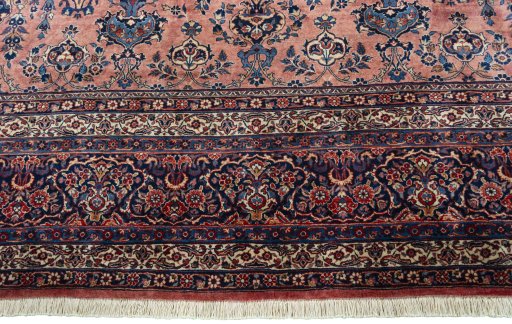 Full view of 1930s Sarough rug from Iran / Persia, 412 × 305 cm in Red tones