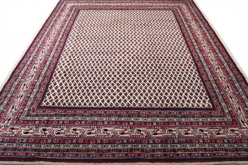 Surface texture of 2000s Sarough Mir rug with natural Wool and intricate pattern