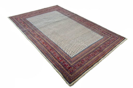 Close-up detail of 2000s Sarough Mir rug from Iran / Persia showing Wool weave