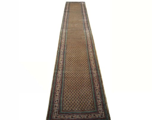 Surface texture of 2000s Sarough Mir rug with natural Wool and intricate pattern