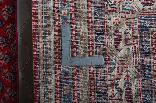 Close-up detail of 2000s Sarough Mir rug from Iran / Persia showing Wool weave