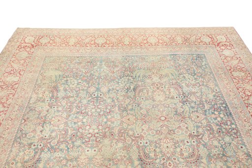 Surface texture of 1920s Tabriz rug with natural Wool and intricate pattern