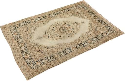 Corner detail of 1900s Tabriz rug showing border pattern and Wool pile