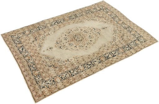 Close-up detail of 1900s Tabriz rug from Iran / Persia showing Wool weave