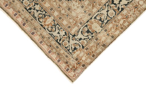 Backside of handmade 1900s Tabriz rug showing knot structure and weave density