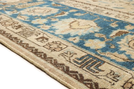 Close-up detail of 1920s Tabriz rug from Iran / Persia showing Wool weave