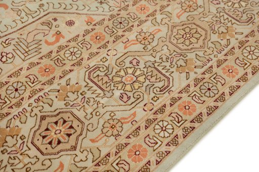 Central medallion detail of New Tabriz rug from Iran / Persia