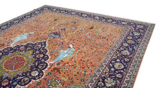 Surface texture of 1980s Tabriz rug with natural Wool and intricate pattern