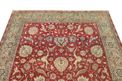 Surface texture of 1940s Tabriz rug with natural Wool and intricate pattern
