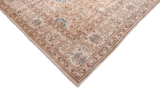 Backside of handmade 1920s Tabriz rug showing knot structure and weave density