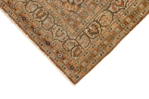 Backside of handmade 1900s Tabriz rug showing knot structure and weave density
