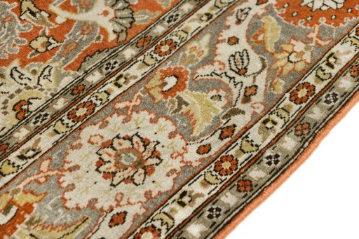 Central medallion detail of 1940s Tabriz rug from Iran / Persia