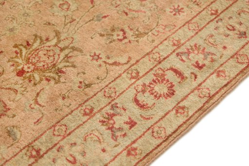 Central medallion detail of 1950s Tabriz rug from Iran / Persia