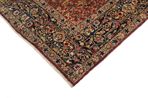 Close-up detail of 1930s Tabriz rug from Iran / Persia showing Wool weave