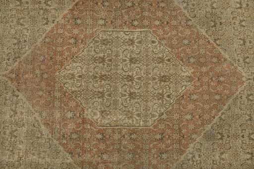 Close-up detail of 1900s Tabriz rug from Iran / Persia showing Wool weave