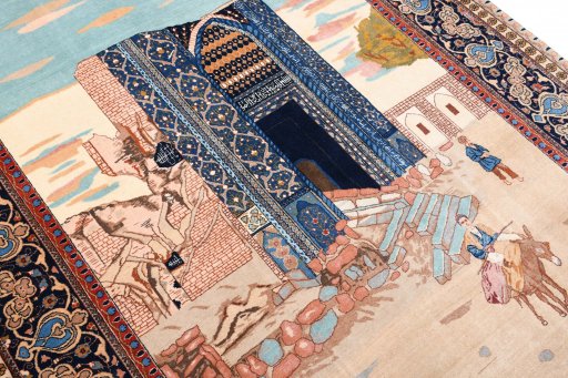 Close-up detail of 1930s Tabriz rug from Iran / Persia showing Wool weave