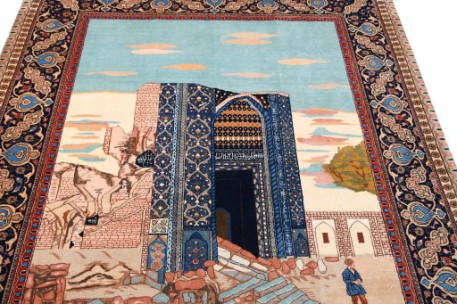 Surface texture of 1930s Tabriz rug with natural Wool and intricate pattern