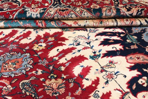 Close-up detail of 1930s Tabriz rug from Iran / Persia showing Wool weave