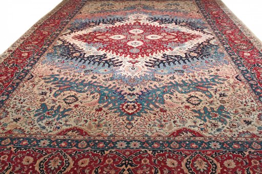 Surface texture of 1930s Tabriz rug with natural Wool and intricate pattern